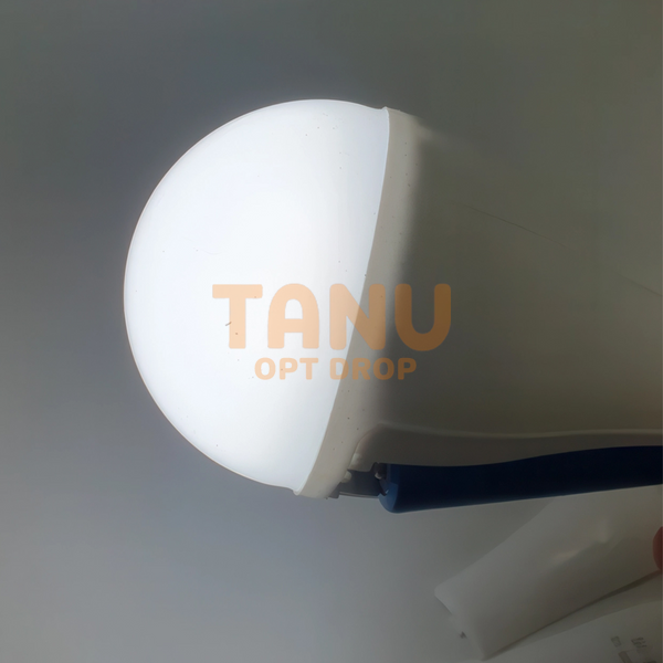 Аккумуляторная LED лампочка с 2 аккумуляторами FAE-3920 с крючком и переключателем 02k11p154v5 фото
